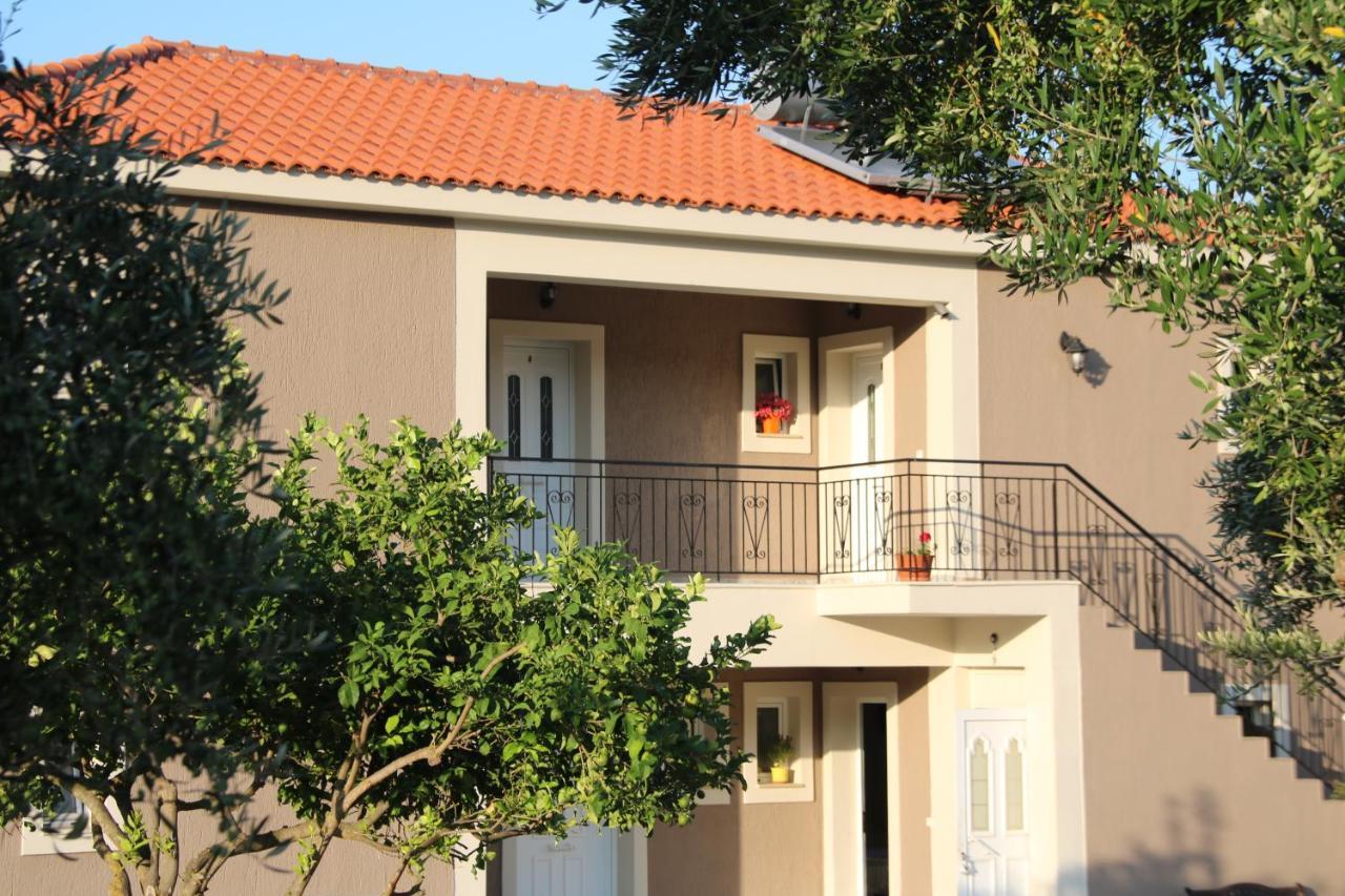 Nikoleta'S Studios Argostoli  Exteriör bild