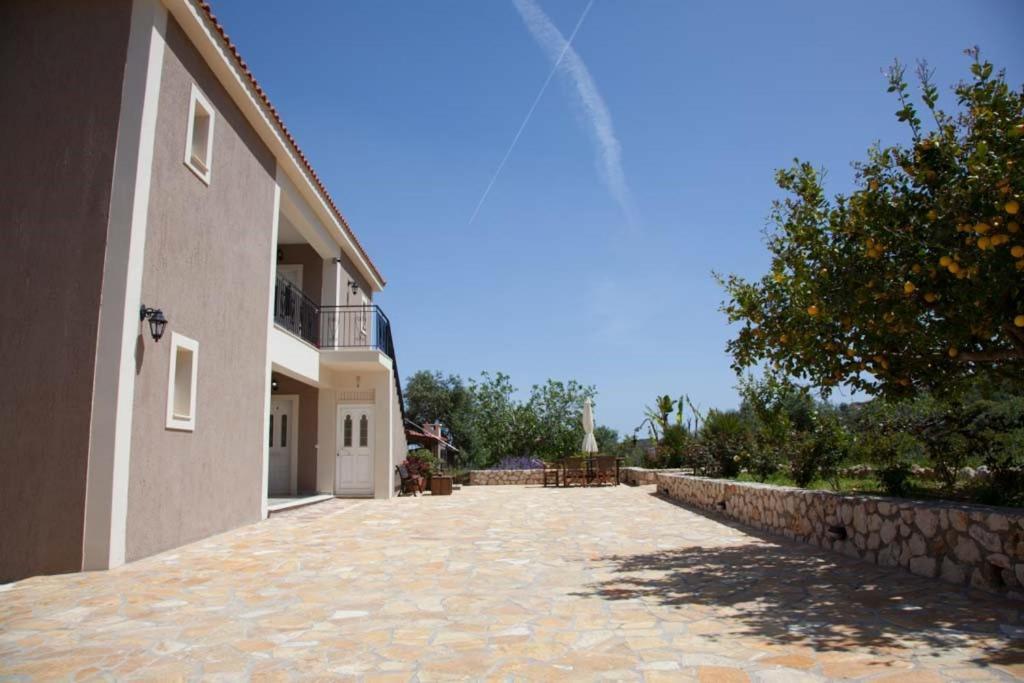 Nikoleta'S Studios Argostoli  Exteriör bild